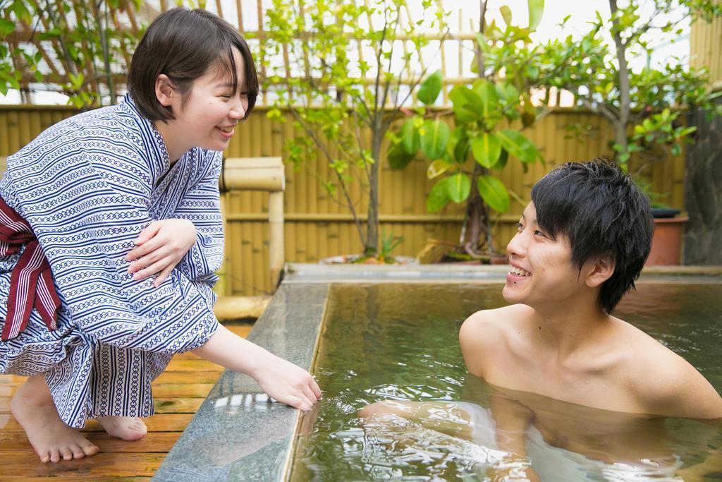 Hotel Koraku Beppu Esterno foto