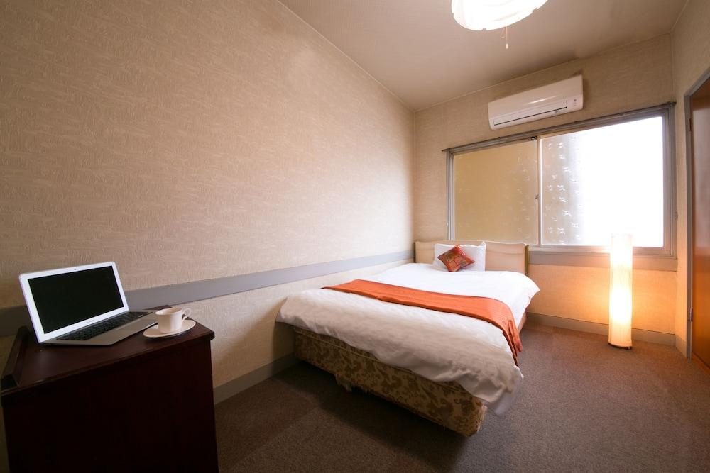 Hotel Koraku Beppu Esterno foto