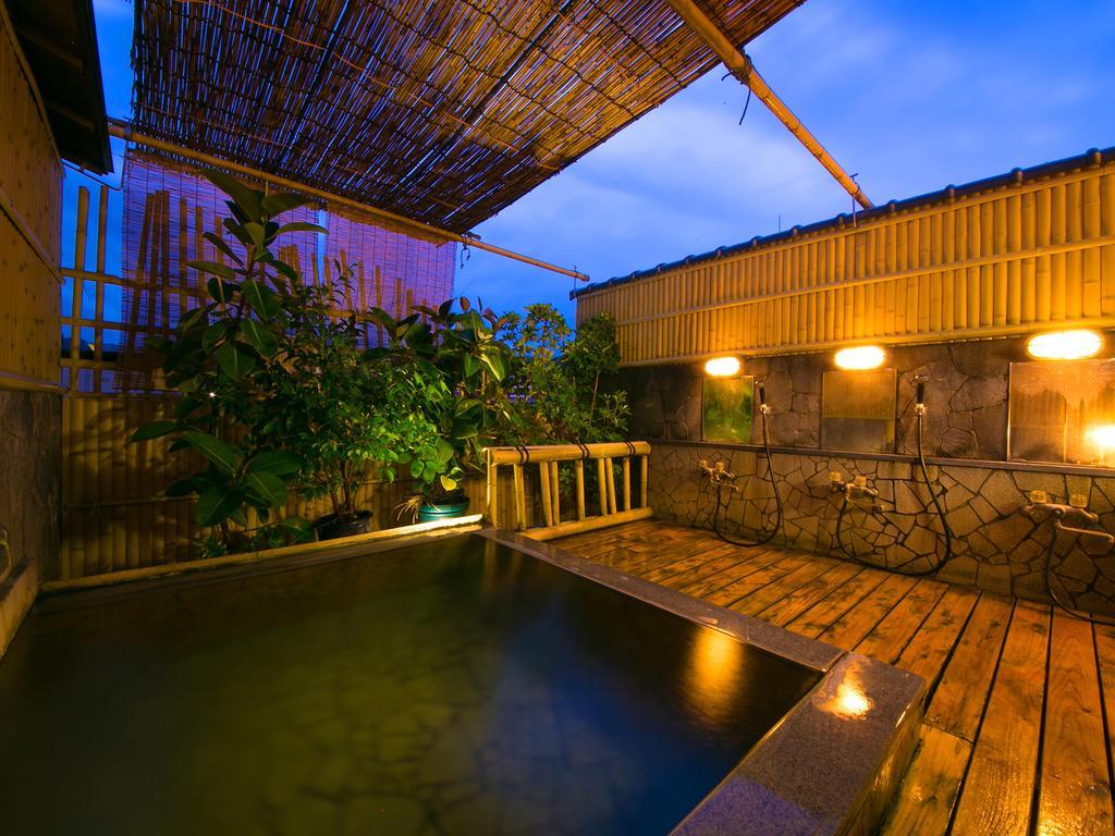 Hotel Koraku Beppu Esterno foto